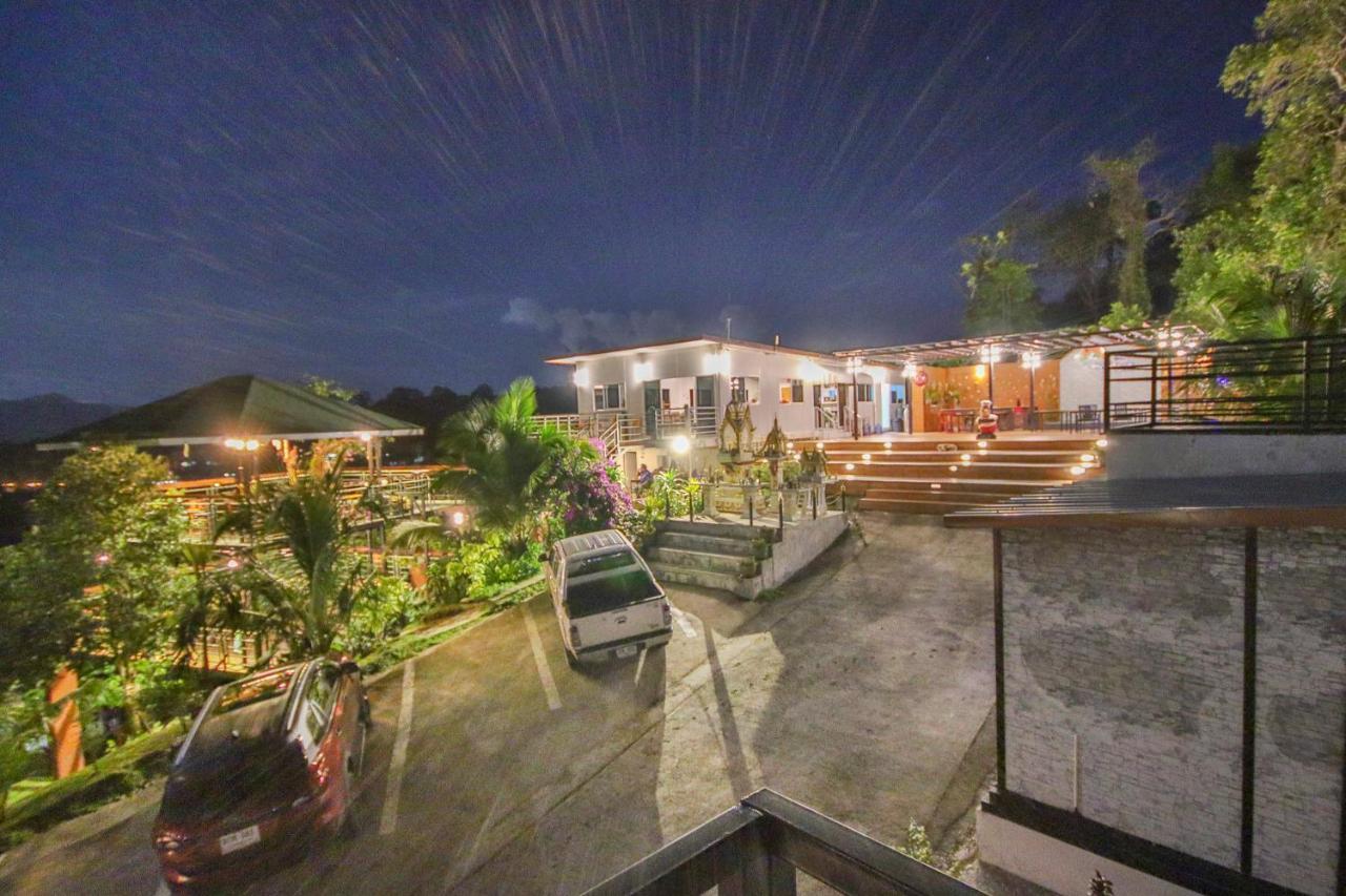 Happy Mountain Airport Resort Nai Yang Beach 외부 사진